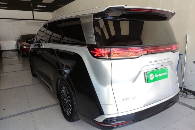 Used Denza D9 2024 DM-i 980 Four-Wheel Drive Flagship Model Rear Left 45 Deg