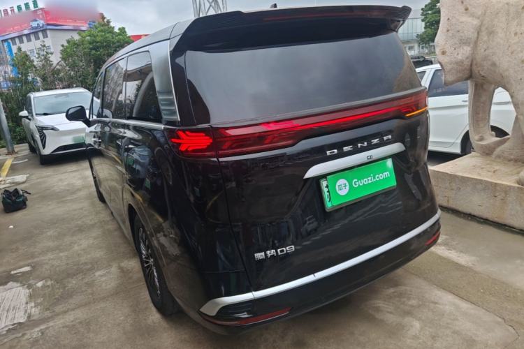 Used Denza D9 2024 DM-i 1050 Luxury Model Rear Left 45 Deg