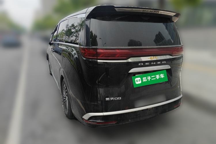 Used Denza D9 2024 EV 620 Premium Model Rear Left 45 Deg