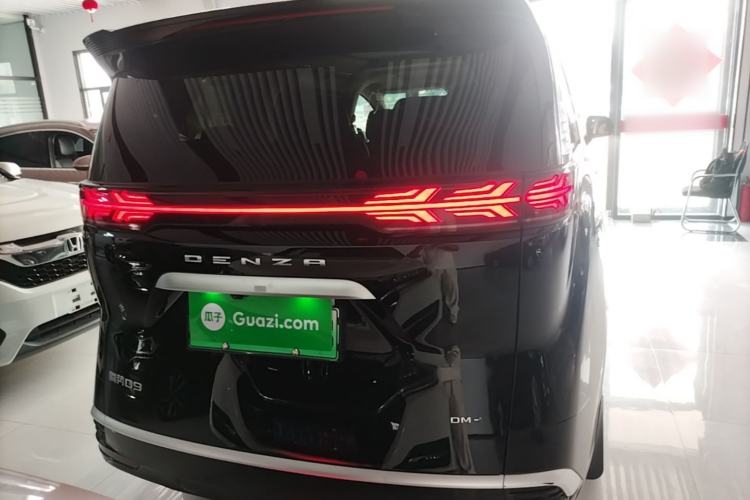 Used Denza D9 2024 DM-i 1050 Luxury Model Rear