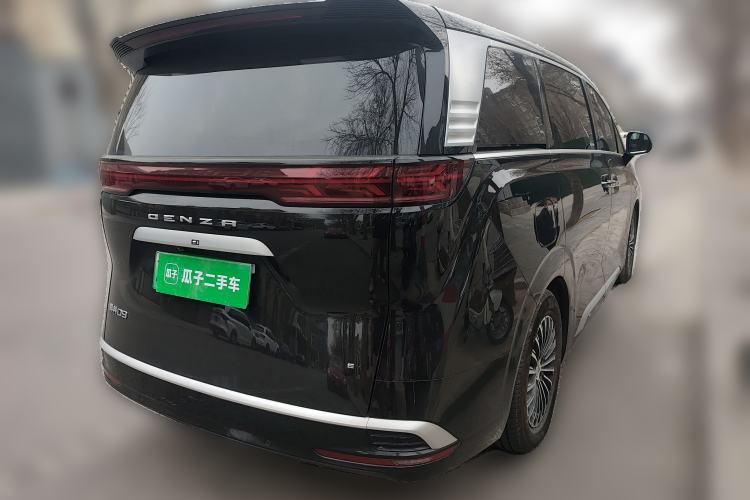 Used Denza D9 2024 EV 620 Premium Model Rear Right 45 Deg