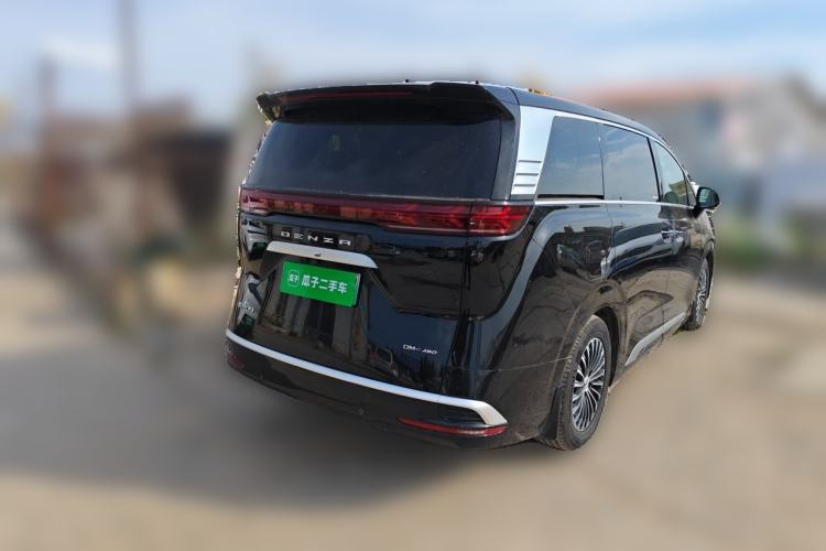 Used Denza D9 2024 DM-i 980 Four-Wheel Drive Flagship Model Rear Right 45 Deg