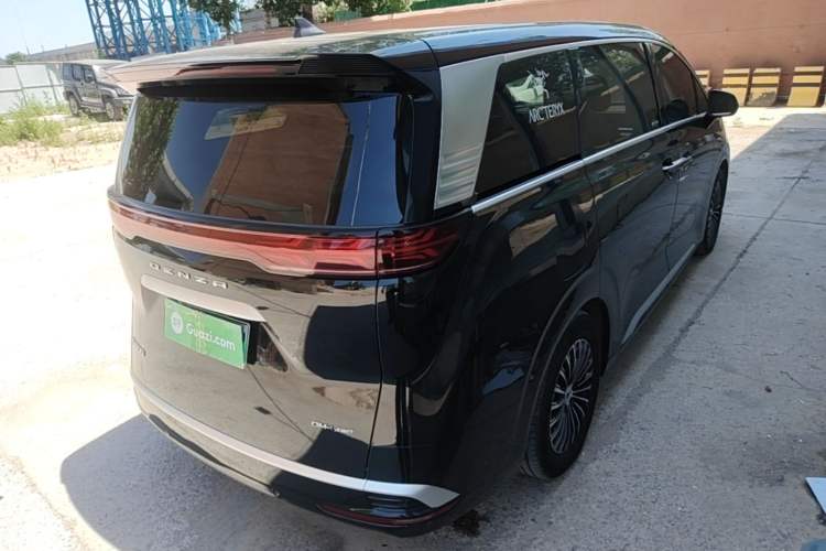 Used Denza D9 2024 DM-i 980 Four-Wheel Drive Flagship Model Rear Right 45 Deg