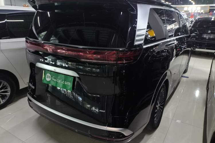Used Denza D9 2024 DM-i 980 Four-Wheel Drive Prestige Model Rear Right 45 Deg