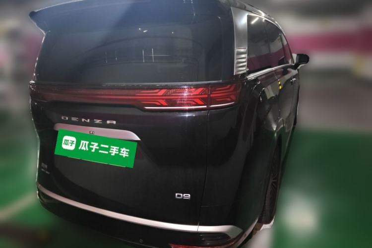 Used Denza D9 2024 DM-i 980 Four-Wheel Drive Prestige Model Rear Right 45 Deg