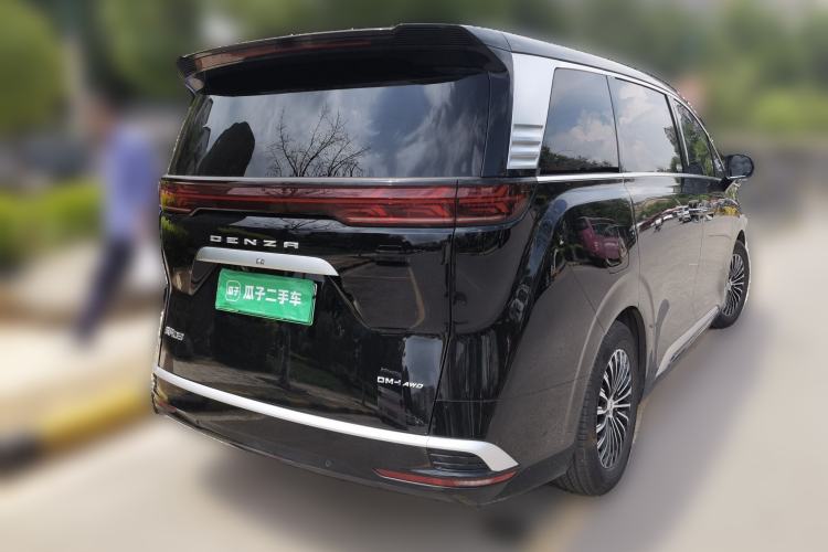 Used Denza D9 2024 DM-i 980 Four-Wheel Drive Prestige Model Rear Right 45 Deg