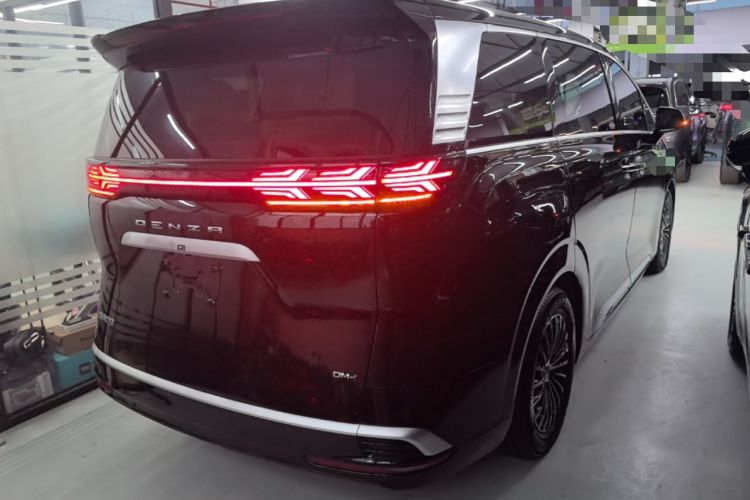 Used Denza D9 2024 DM-i 1050 Luxury Model Rear Right 45 Deg