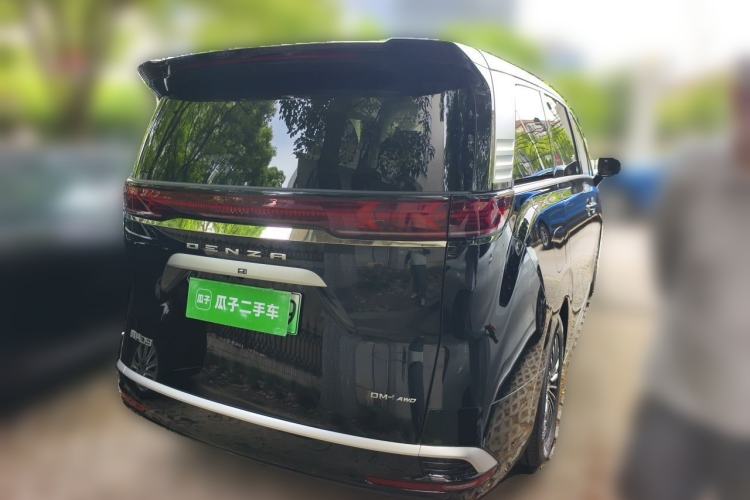 Used Denza D9 2024 DM-i 980 Four-Wheel Drive Prestige Model Rear Right 45 Deg