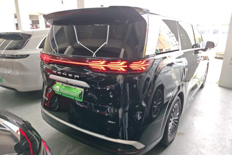 Used Denza D9 2024 DM-i 1050 Luxury Model Rear Right 45 Deg