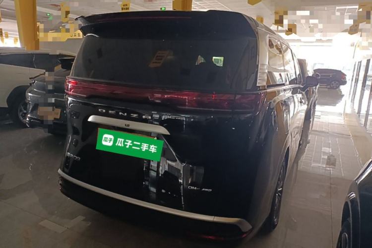 Used Denza D9 2024 DM-i 980 Four-Wheel Drive Prestige Model Rear Right 45 Deg