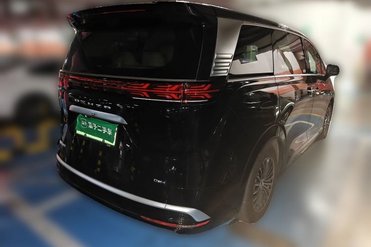Used Denza D9 2024 DM-i 1050 Luxury Model Rear Right 45 Deg