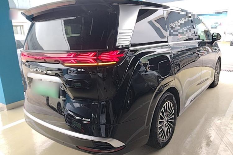Used Denza D9 2024 DM-i 980 Four-Wheel Drive Flagship Model Rear Right 45 Deg