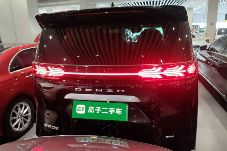 Used Denza D9 2024 DM-i 1050 Luxury Model Rear