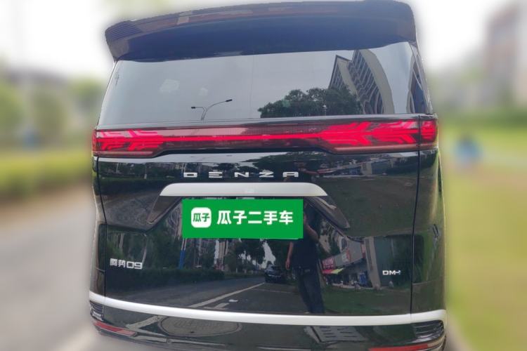 Used Denza D9 2024 DM-i 1050 Luxury Model Rear