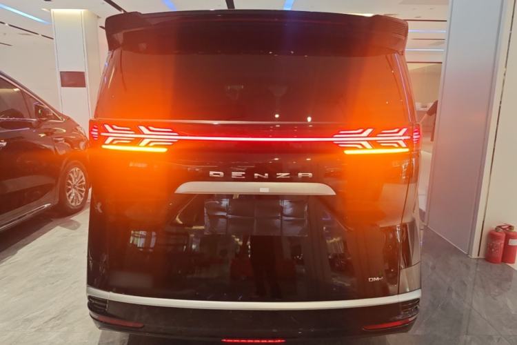 Used Denza D9 2024 DM-i 1050 Luxury Model Rear