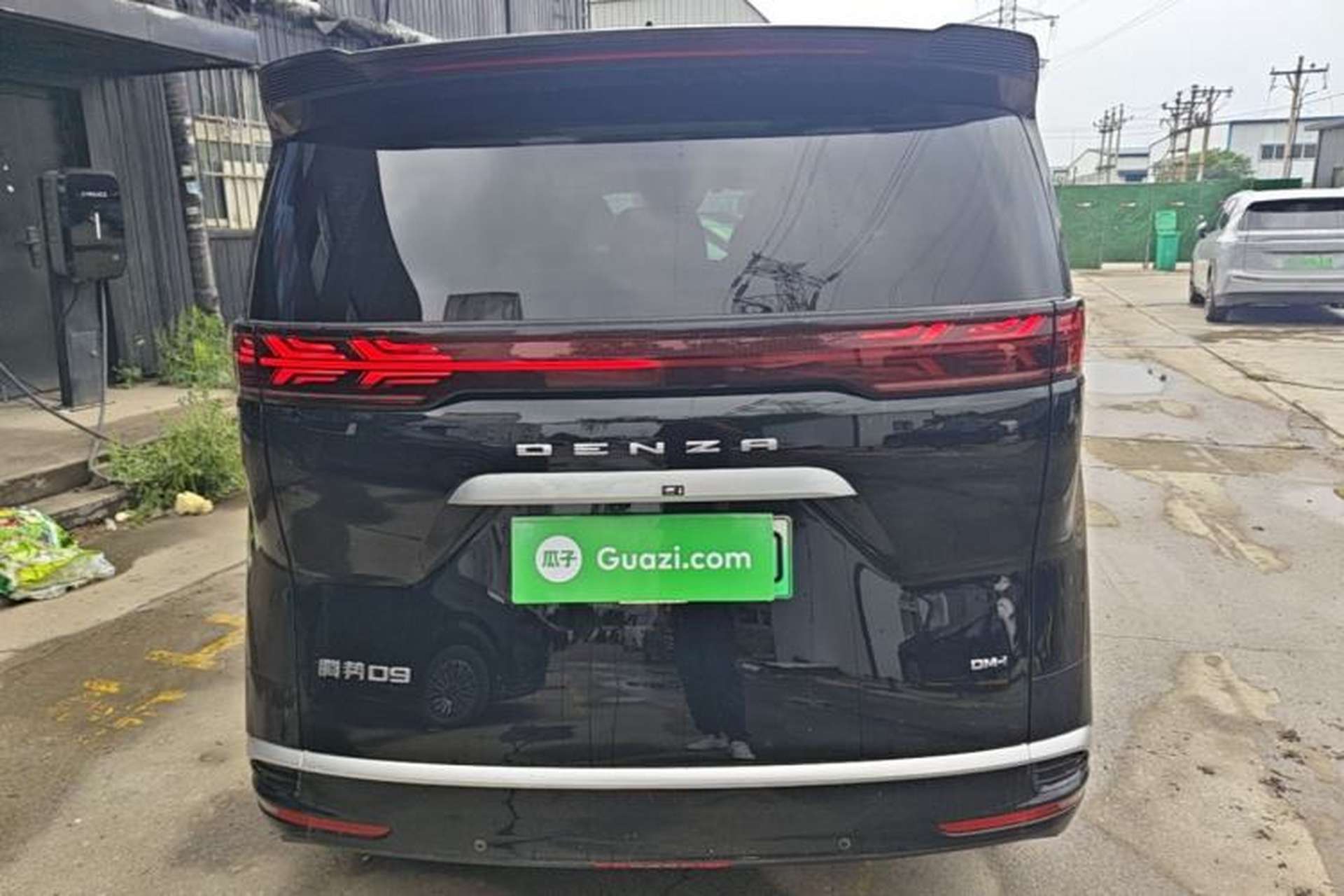 Used Denza D9 2024 DM-i 970 Luxury Model Rear