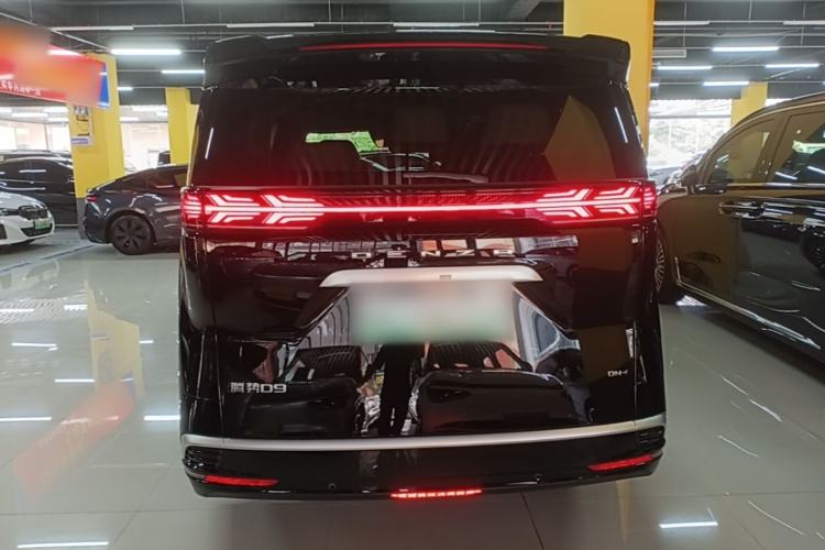 Used Denza D9 2024 DM-i 1050 Luxury Model Rear