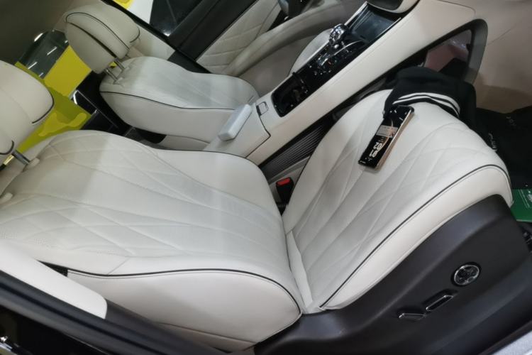 Used Denza D9 2024 DM-i 980 Four-Wheel Drive Prestige Model Right Front Seat