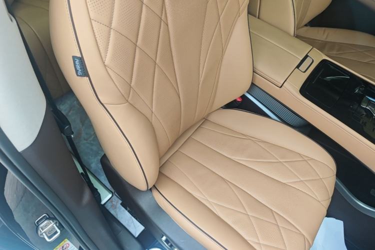 Used Denza D9 2024 DM-i 1050 Luxury Model Right Front Seat