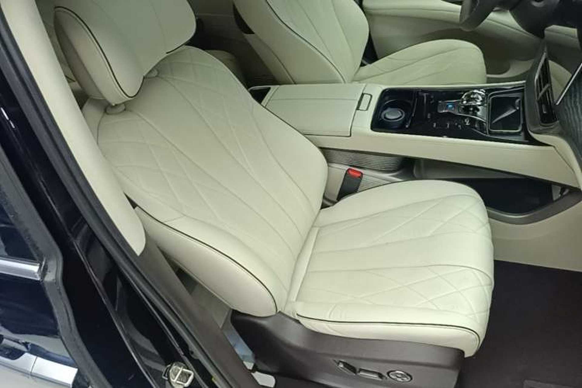 Used Denza D9 2024 DM-i 980 Four-Wheel Drive Prestige Model Right Front Seat
