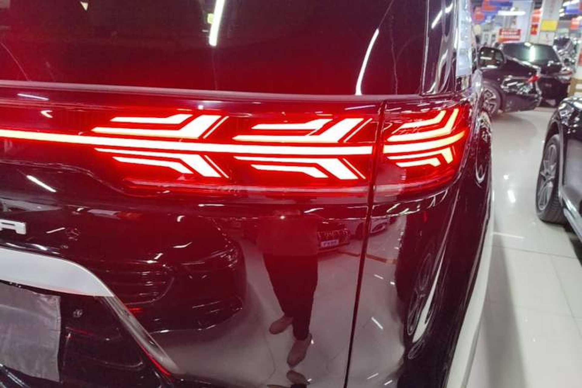 Used Denza D9 2024 DM-i 1050 Luxury Model Right Rear Taillight
