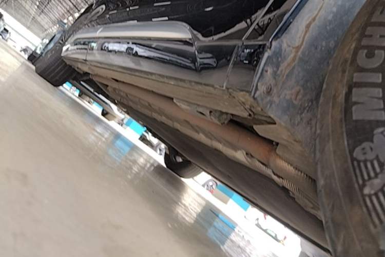 Used Denza D9 2024 DM-i 980 Four-Wheel Drive Flagship Model Right Side Sill