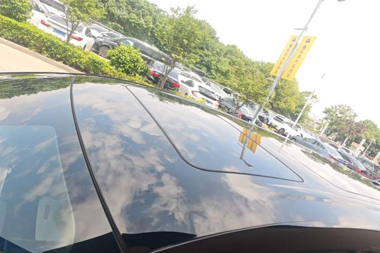 Used Denza D9 2024 DM-i 1050 Luxury Model Roof