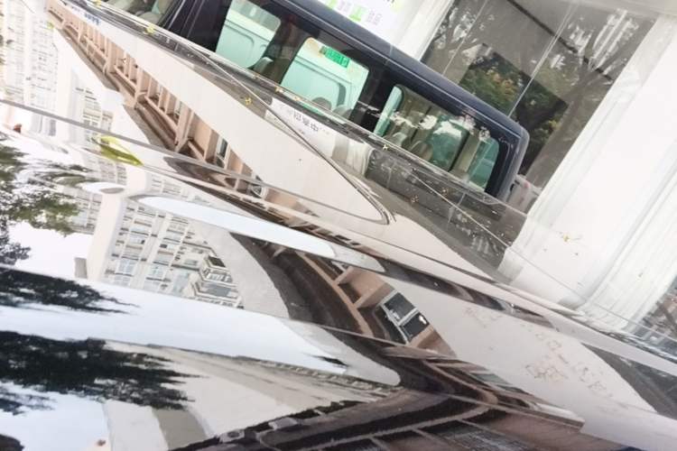 Used Denza D9 2024 DM-i 980 Four-Wheel Drive Prestige Model Roof