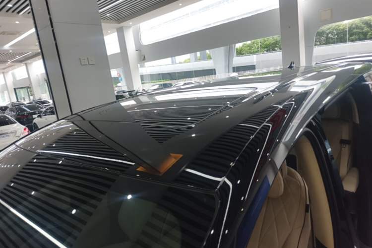 Used Denza D9 2024 DM-i 980 Four-Wheel Drive Flagship Model Roof
