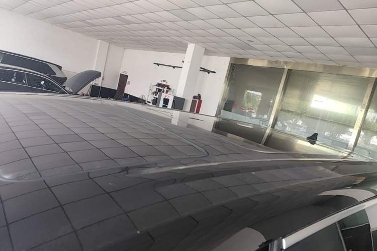 Used Denza D9 2024 DM-i 1050 Luxury Model Roof