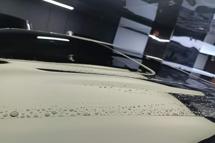 Used Denza D9 2024 DM-i 980 Four-Wheel Drive Prestige Model Roof