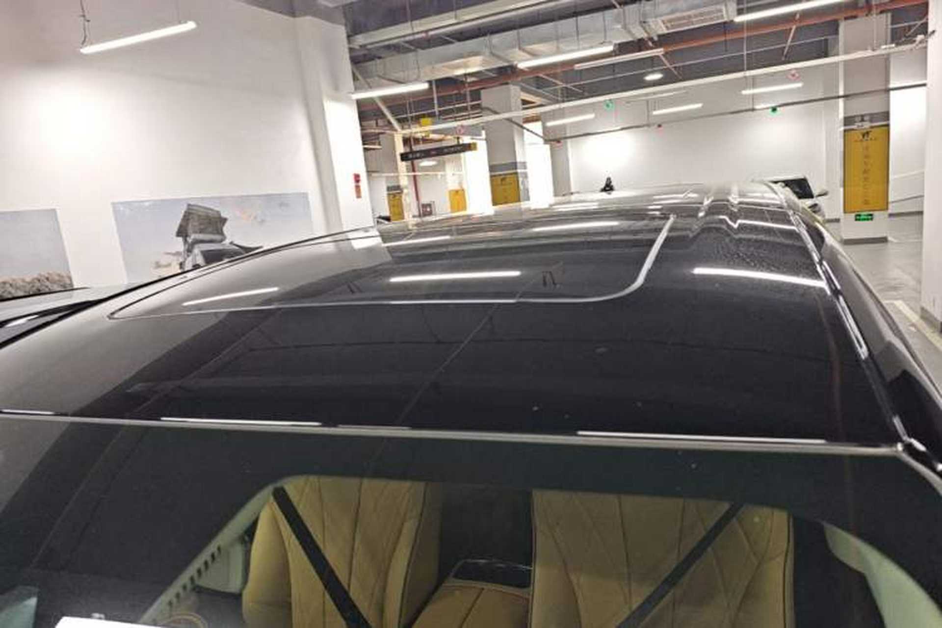 Used Denza D9 2024 DM-i 1050 Luxury Model Roof