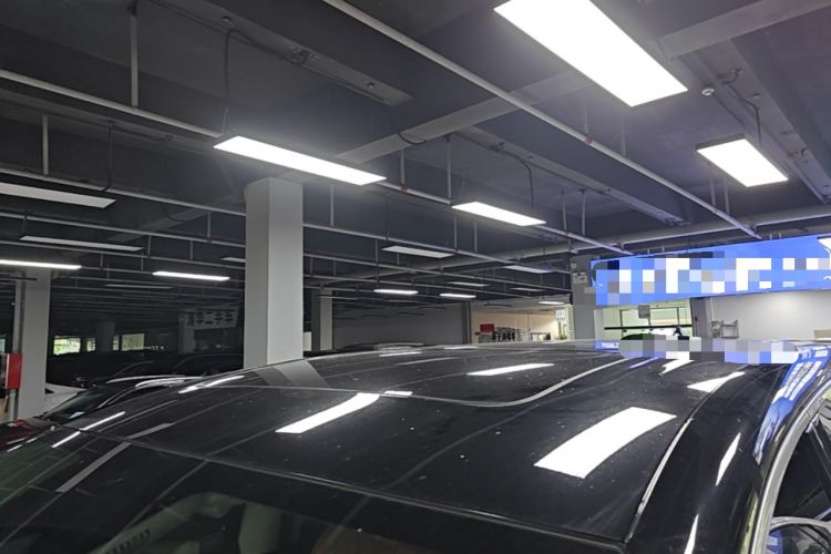 Used Denza D9 2024 DM-i 980 Four-Wheel Drive Flagship Model Roof
