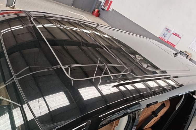 Used Denza D9 2024 DM-i 980 Four-Wheel Drive Prestige Model Roof