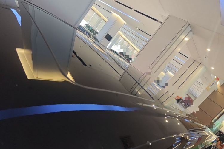 Used Denza D9 2024 DM-i 1050 Luxury Model Roof