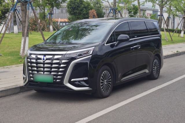 Used Denza D9 2024 DM-i 980 Four-Wheel Drive Flagship Model