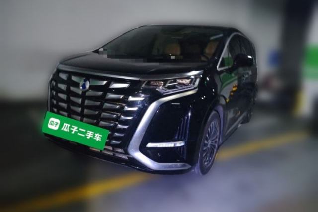 Used Denza D9 2024 DM-i 1050 Luxury Model