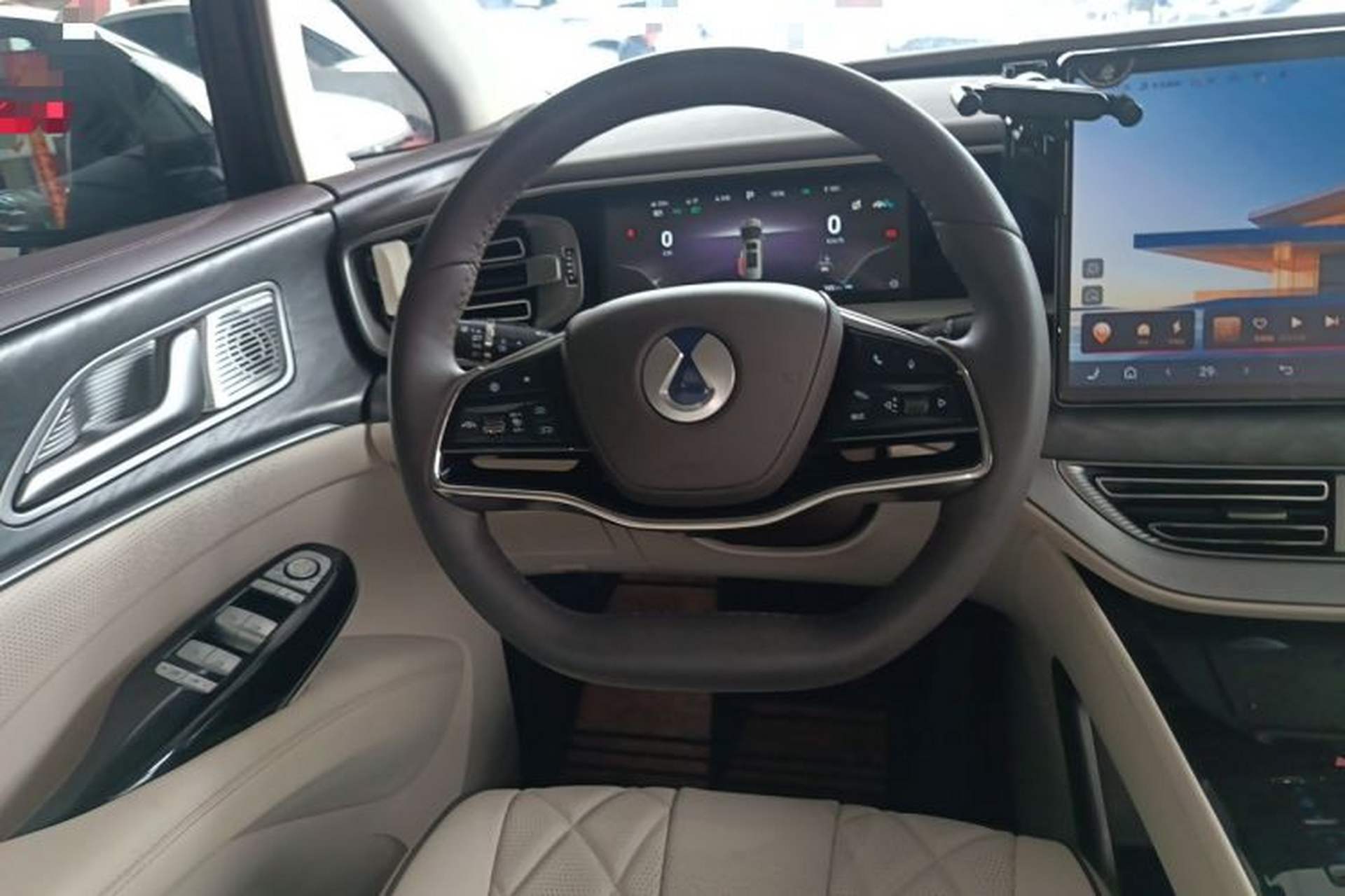 Used Denza D9 2024 DM-i 970 Luxury Model Steering Wheel