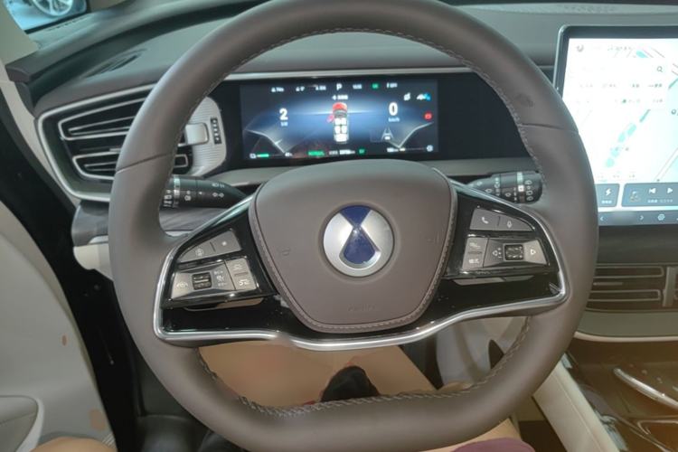 Used Denza D9 2024 DM-i 970 Luxury Model Steering Wheel