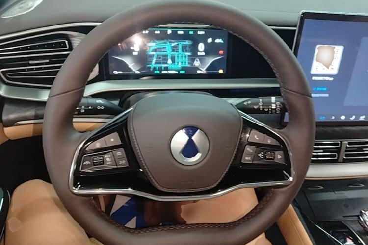 Used Denza D9 2024 DM-i 980 Four-Wheel Drive Prestige Model Steering Wheel