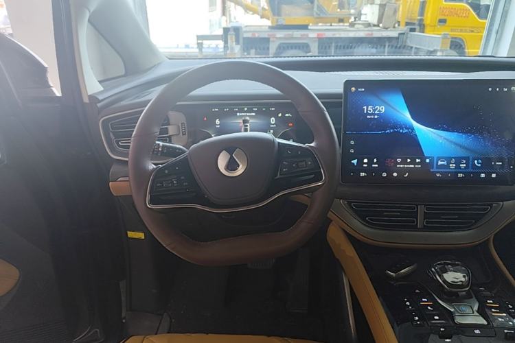 Used Denza D9 2024 DM-i 1050 Luxury Model Steering Wheel