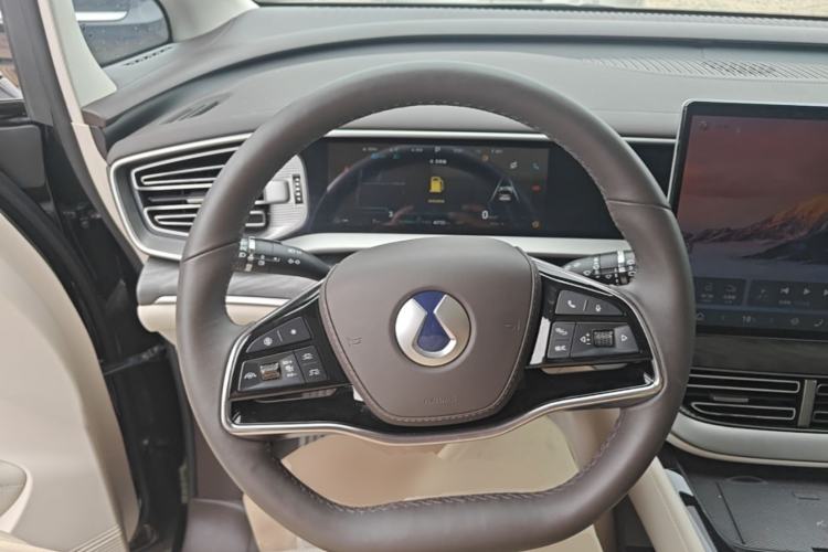 Used Denza D9 2024 DM-i 970 Luxury Model Steering Wheel