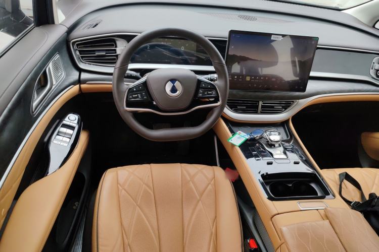 Used Denza D9 2024 DM-i 970 Luxury Model Steering Wheel