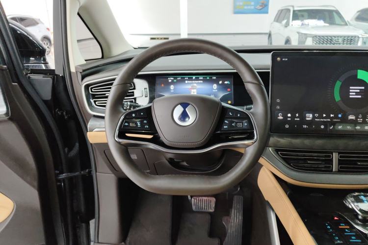 Used Denza D9 2024 DM-i 1050 Luxury Model Steering Wheel