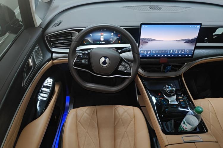 Used Denza D9 2024 DM-i 970 Luxury Model Steering Wheel