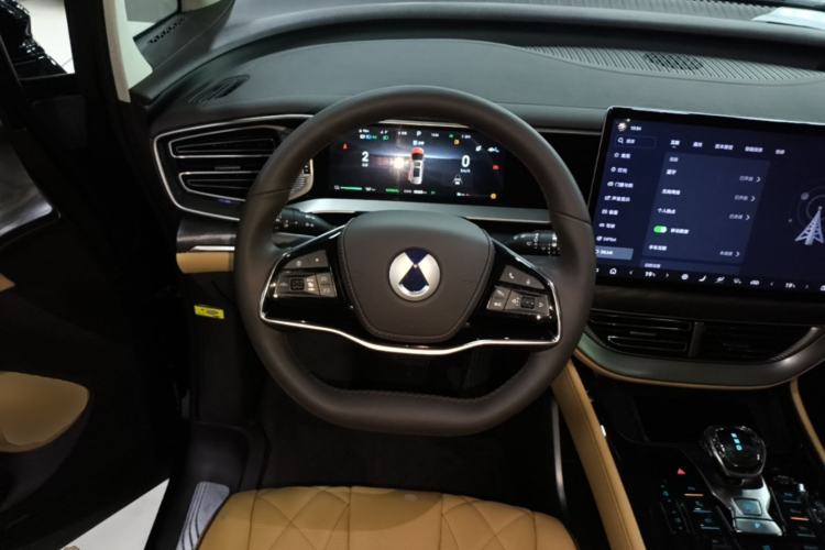 Used Denza D9 2024 DM-i 1050 Luxury Model Steering Wheel