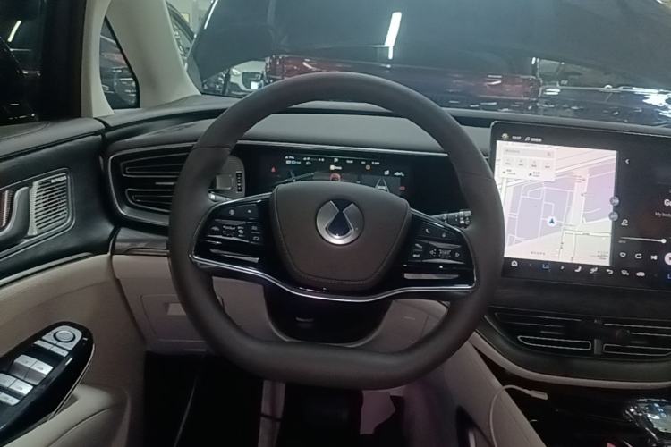 Used Denza D9 2024 DM-i 1050 Luxury Model Steering Wheel