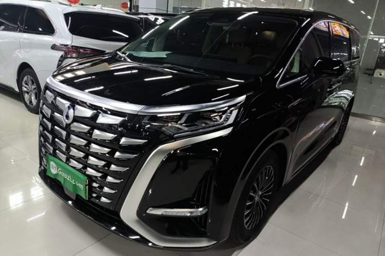 Denza D9 2024 DM-i 1050 Luxury Model usata Guazi used car, China used car export, Used car for sale, Used cars, Cheapest cars for sale