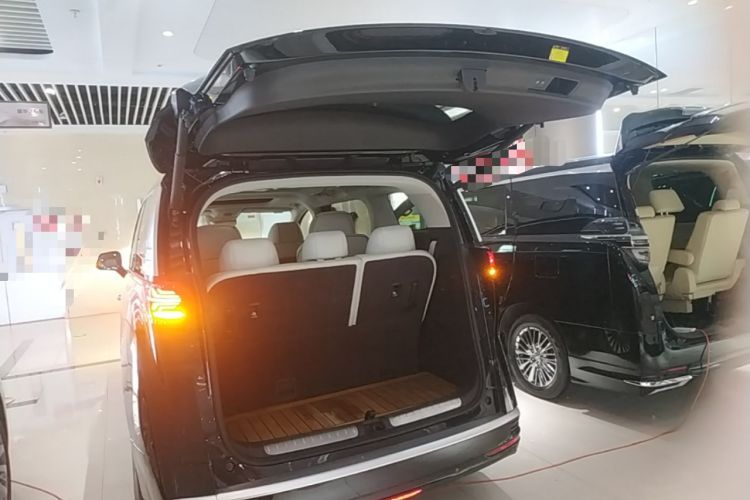 Used Denza D9 2024 DM-i 970 Luxury Model Trunk
