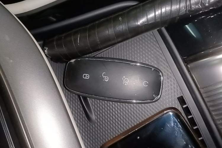 Used Denza D9 2024 EV 620 Premium Model Vehicle Key